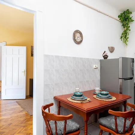 Vintage Apartment Budapest